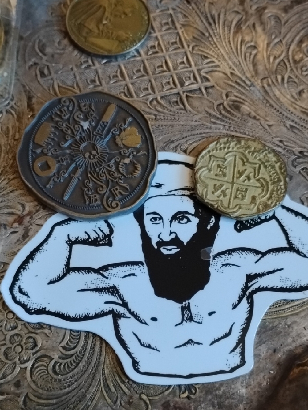 Golden Coin Stack -Arabic/Angels/Pope Francis etc... - Picture 2 of 4